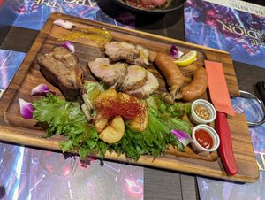 images/eocafe2.JPEG