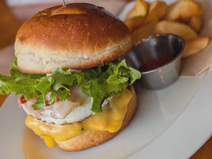 images/hamburger2.webp